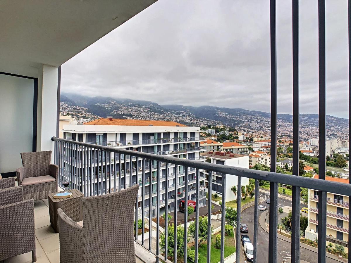 Gemini Apartment By Lovelystay Funchal Dış mekan fotoğraf